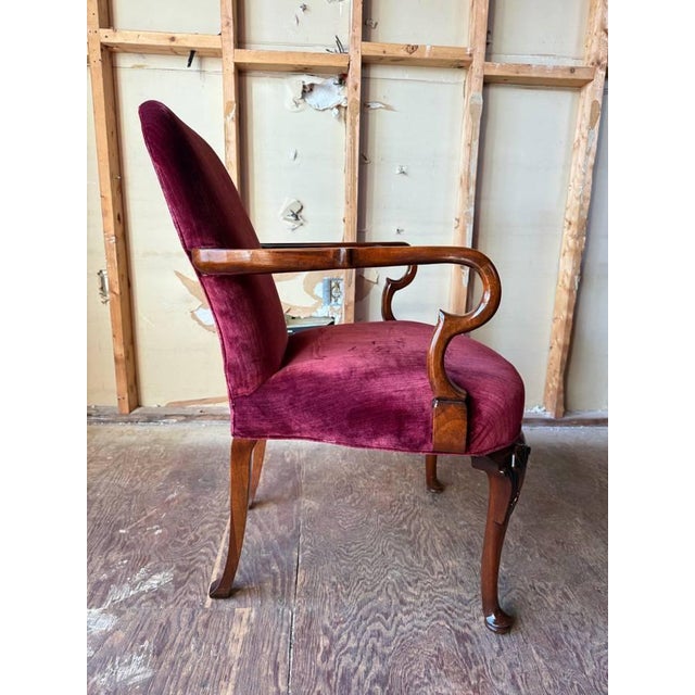 Pair of Vintage George II Queen Anne Style Shepherds Crook Library Open Armchairs by W & J Sloane For Sale - Image 11 of 18