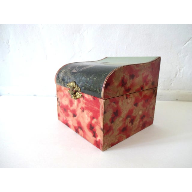 Late 19th Century Antique Victorian Dresser Box With Landscape Portrait For Sale - Image 4 of 12