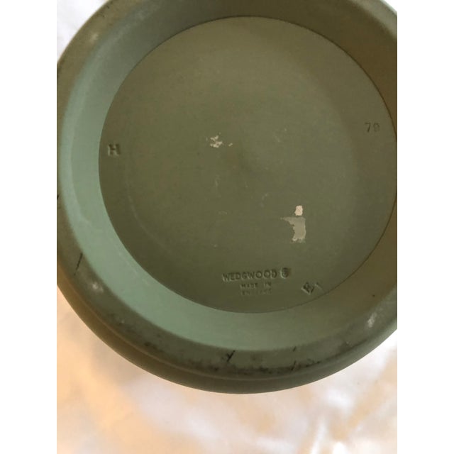 Olive 1920s Wedgwood Cachepot For Sale - Image 8 of 11