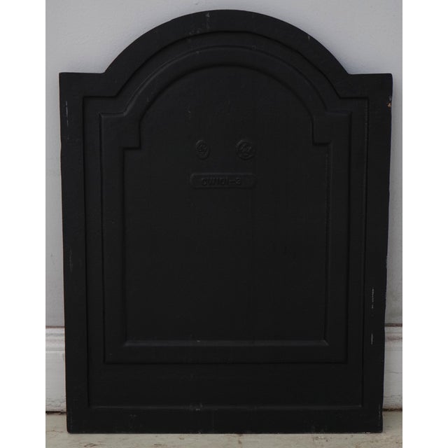 Metal Virginia Metalcrafters Cw-101-3 Colonial Williamsburg Fireplace Back For Sale - Image 7 of 9