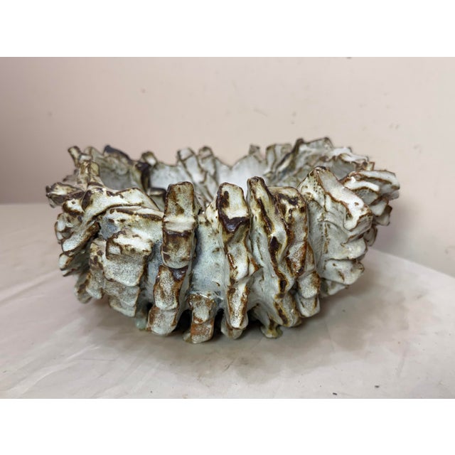 1980s Large Contemporary Koike Shoko Japanese Studio Art Brutalist Pottery Bowl Vase For Sale - Image 14 of 18