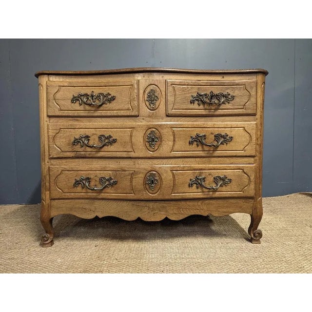 Wood Louis XIV Dresser in Oak For Sale - Image 7 of 8