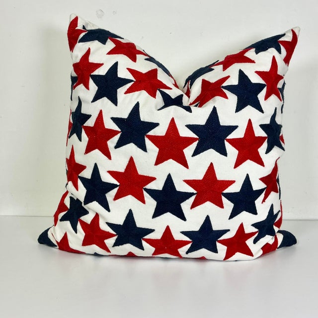 Textile 1990s Vintage Americana Arts & Crafts Boho Chic Down Filled Stars Holiday Accent Pillow - 4th of July For Sale - Image 7 of 10