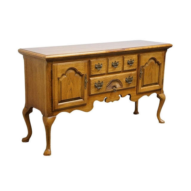 THOMASVILLE FURNITURE Fisher Park Collection 60" Buffet Sideboard 21621-240 34.25" High 60" Wide 18" Deep We specialize in...