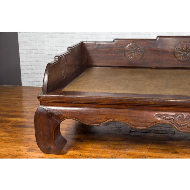 Chinese Qing Dynasty 19th Century Opium Daybed with Rattan Top and Chow Legs For Sale - Image 9 of 13