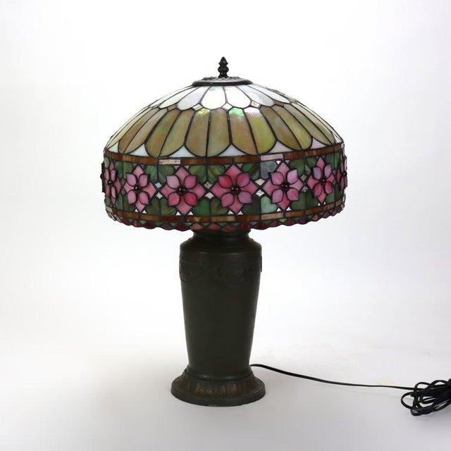 Arts & Crafts Arts & Crafts Leaded Stained Glass Table Lamp 20thC For Sale - Image 3 of 12