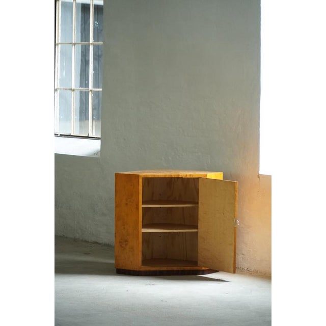 Gold Early 20th Century Art Deco Swedish Corner Cabinet in Birch, 1930s For Sale - Image 8 of 17