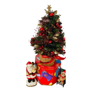 Set of 4, Vintage Christmas Bottlebrush Tree For Sale