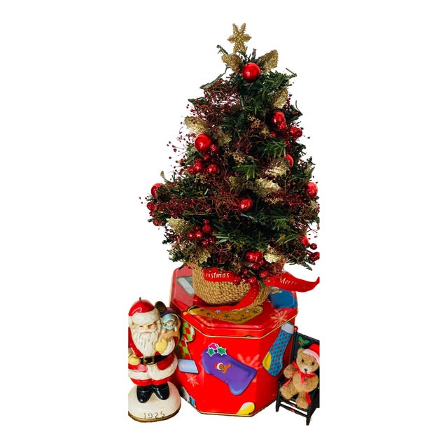 Set of 4, Vintage Christmas Bottlebrush Tree For Sale