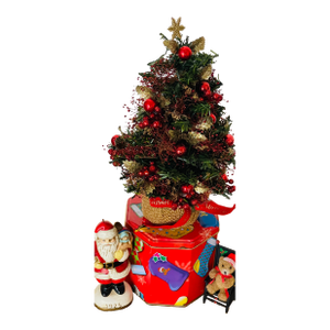 Set of 4, Vintage Christmas Bottlebrush Tree