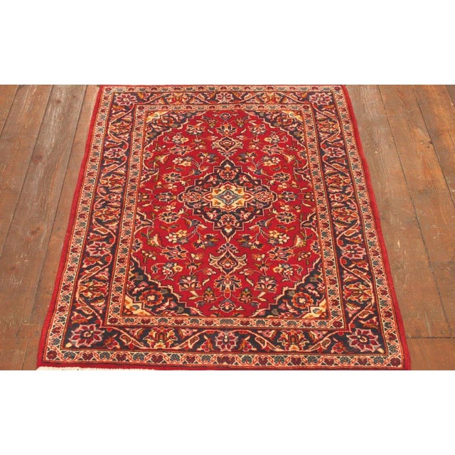 Middle Eastern Rug in Wool For Sale - Image 6 of 10