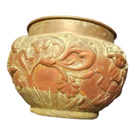 Example of Cachepot