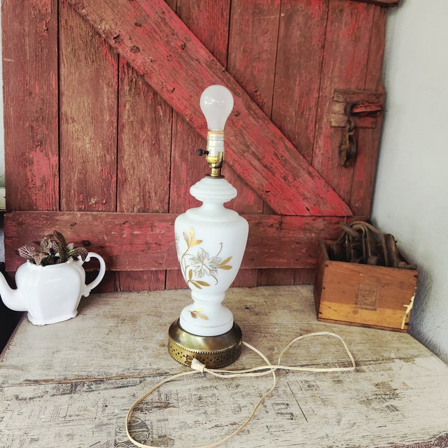 Vintage Milk Glass Table Lamp With Gold Floral Design & Brass Base For Sale - Image 18 of 18
