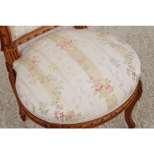 Set of 8 French Louis XIV Style Upholstered Dining Room Chairs For Sale - Image 9 of 18