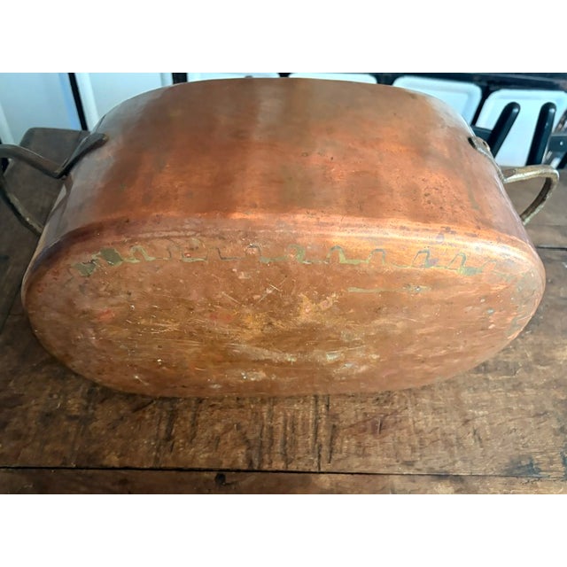 Mid 19th Century Antique Copper Daubiere or Brasiere Pot With Dovetailed Bottom and Hand Forged Handles and Top For Sale - Image 5 of 12