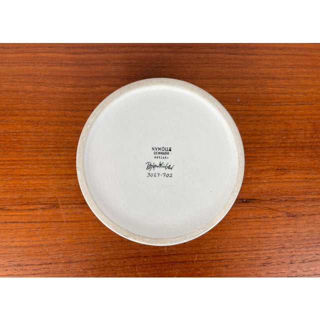 Ceramic Mid-Century Modern Danish Flora Bowl by Bjørn Wiinblad for Nymölle Denmark, 1960s For Sale - Image 7 of 9