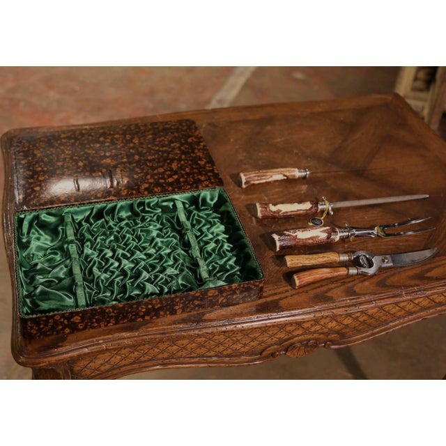 Metal Mid Century German Carved Antler 4-Piece Carving Set For Sale - Image 7 of 10