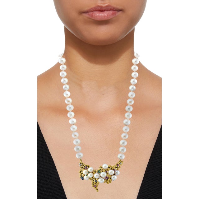 Antique Pearl and Brushed Gold Necklace and Earring Suite, Bridal 18 Karat Gold For Sale - Image 10 of 18