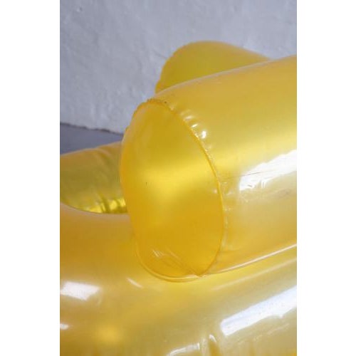 1960s Mid-Century Modern Yellow Inflatable Indoor and Outdoor Armchair, 1960s For Sale - Image 5 of 13
