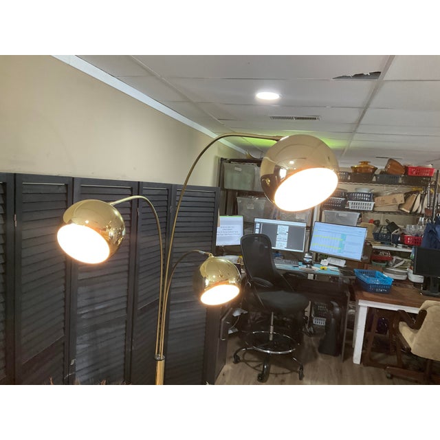 Mid 20th Century 1970s Anthony of California Oversized Triple Arc Brass Floor Lamp For Sale - Image 5 of 18