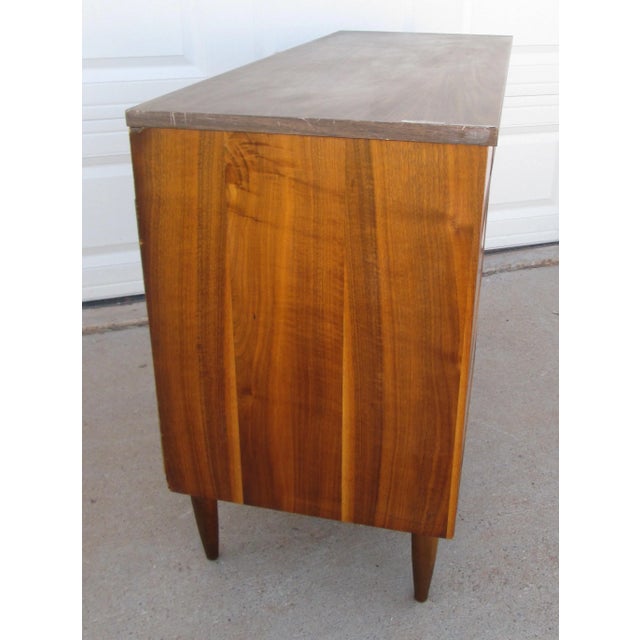 Mid 20th Century Vintage Mid Century Modern Writing Desk Walnut 4 Drawer Johnson Carper Style For Sale - Image 5 of 12
