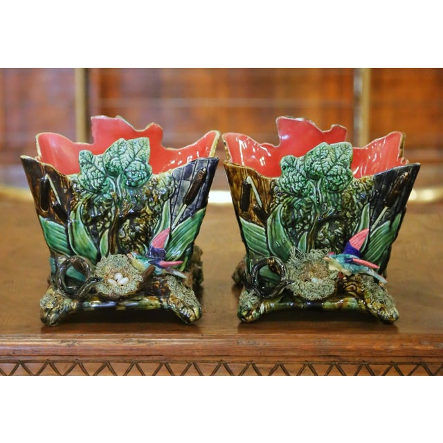 French Pair of 19th Century French Barbotine Majolica Jardinières With Bird and Foliage For Sale - Image 3 of 16