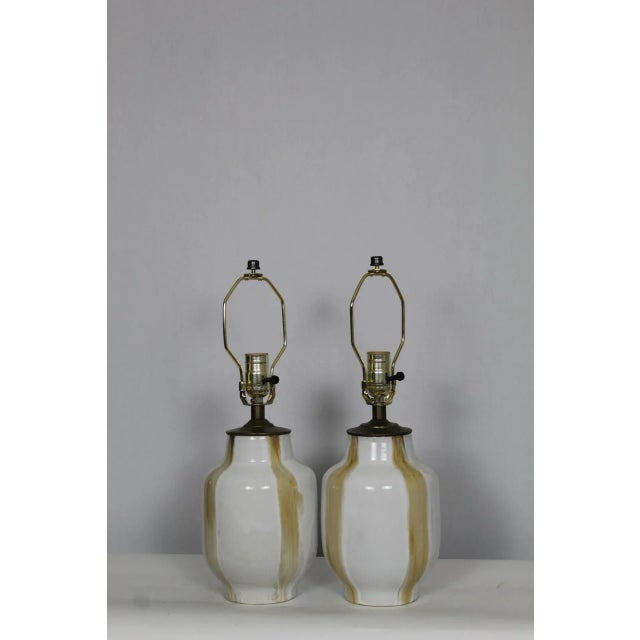 Pair of Mid 20th Century Karen Karnes Influence Ceramic Lamps For Sale - Image 10 of 13