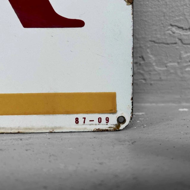 Mid-Century Modern Shōwa Era たばこ LARK Sign in Enamel, Japan, 1987 For Sale - Image 3 of 9