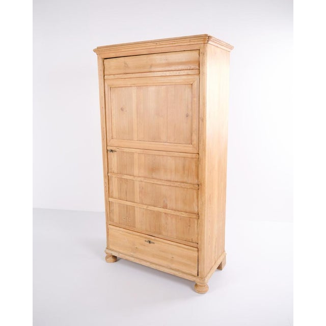 Wood Chamber Cabinet in Pine with Round Legs and Drawers, 1900s For Sale - Image 7 of 18