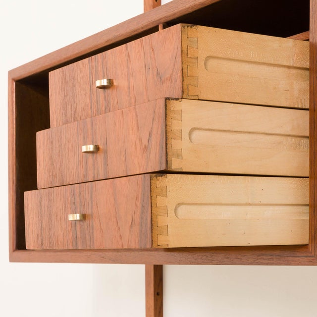 Mid-Century Modern Danish Two-Bay Wall Unit in the style of Poul Cadovius, 1960s For Sale - Image 16 of 18