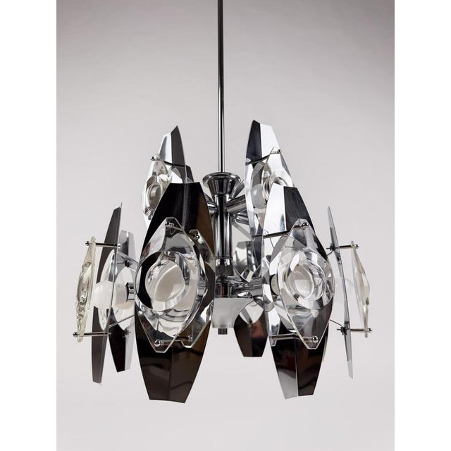 Space Age Chrome Chandelier in Crystal Glass and Optic Lens by Oscar Torlasco, 1970s For Sale - Image 18 of 18