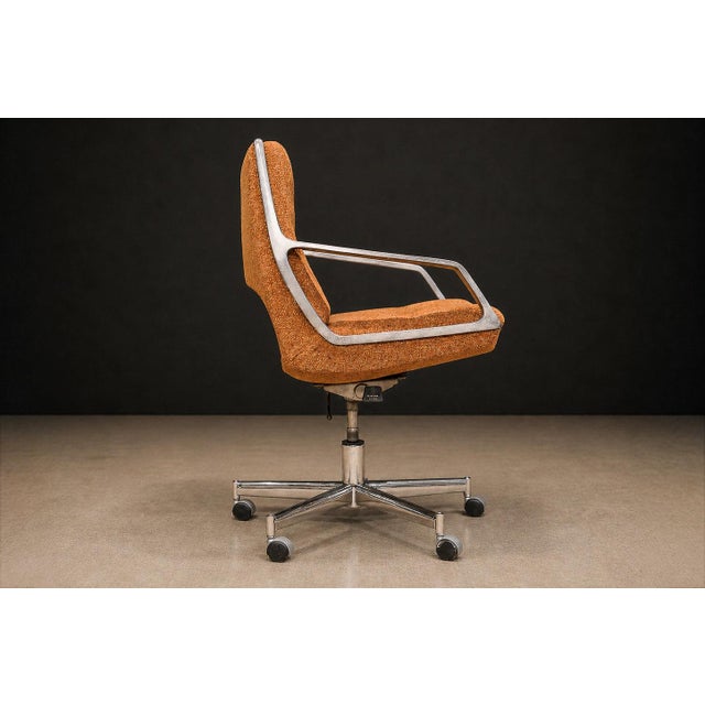 “Low Commander” Swivel Armchair by Jorge Zalszupin, Bronze Chenille & Aluminum, Brazil, 1973 – Lot 869 For Sale - Image 14 of 18