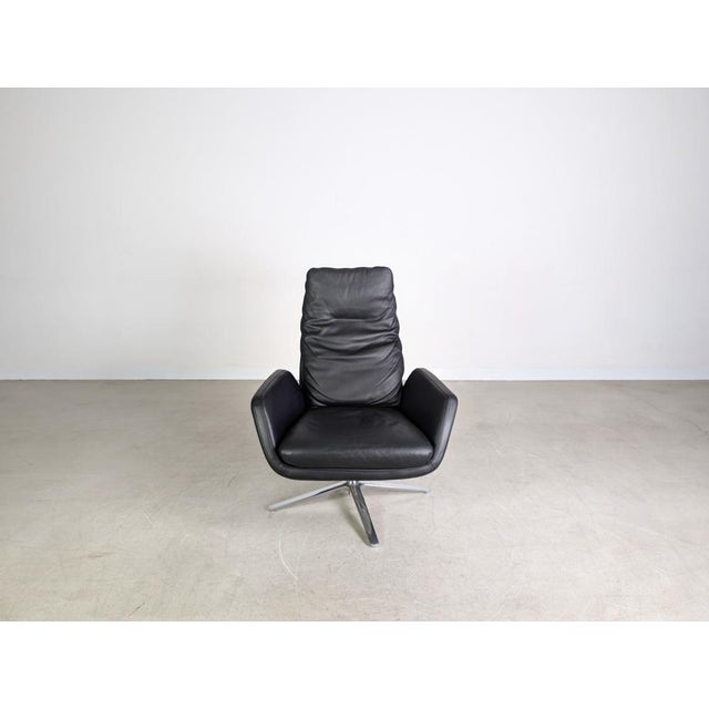 Postmodern Cordia 15111 Swivel Armchair in Black Leather from Cor For Sale - Image 3 of 9