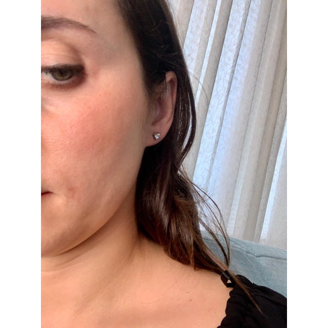 1.0 Carat Diamond Solitaire Stud Earrings 6 Prongs Screw Back 18 Kt White Gold For Sale In New York - Image 6 of 18