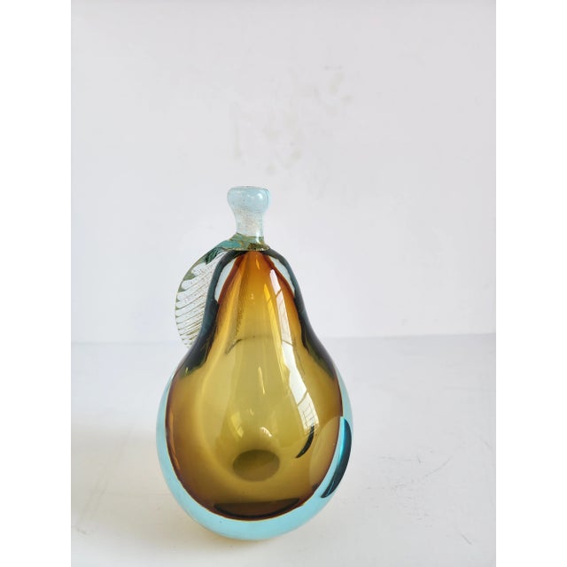 1960s Livio Seguso Murano Italy Pear Form Paper Weight For Sale - Image 5 of 11