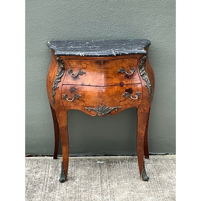Mid 20th Century Vintage Regency Burl Wood and Ormolu Chest of Drawers For Sale - Image 11 of 12