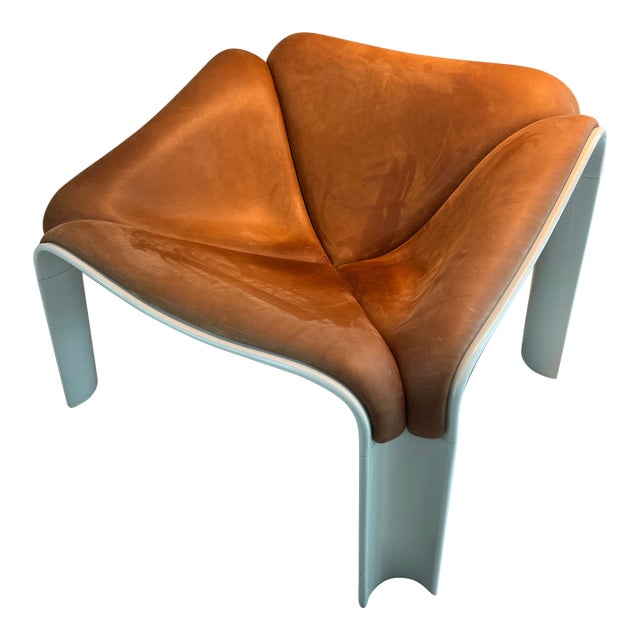 1960s Gubi F300 Lounge Chair — Pierre Paulin, Current Production For Sale