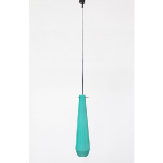Pendant lamp made by the historic Vistosi glassworks between the 1960s and 1970s The diffuser, with its characteristic...