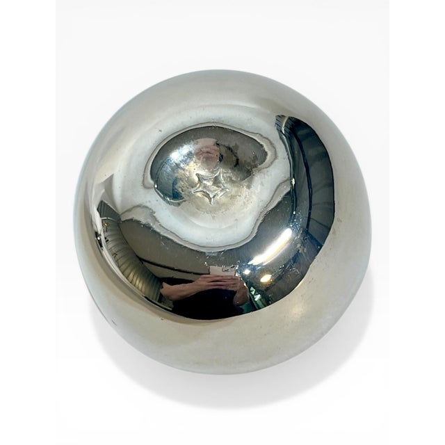 French Vintage Silver-Tone Apple Mustard Pot With Lid & Spoon – Mid Century French Style For Sale - Image 3 of 6