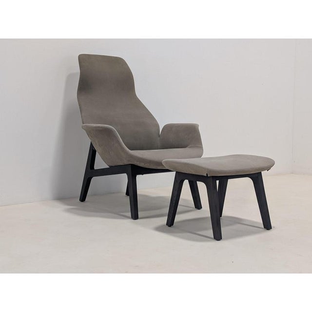 Set of Ventura Chair and Ottoman from Poliform For Sale - Image 12 of 13