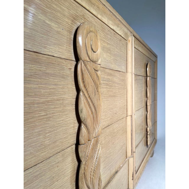 T.H. Robsjohn Gibbings Vintage 1940's Sideboard Chest ( Dresser Cabinet ) For Sale - Image 4 of 5