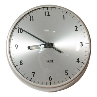 Grey Clock from Gent of Leicester, England, 1960s For Sale