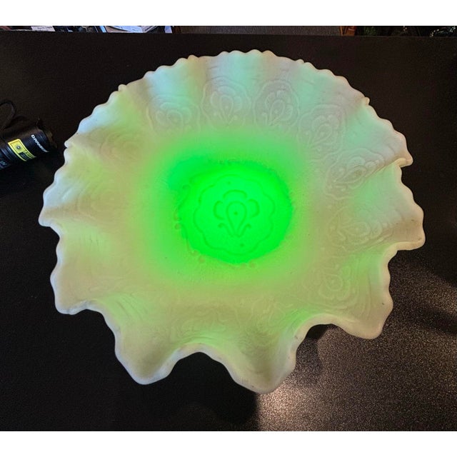 Fenton Uranium Custard Persian Medallion Bowl For Sale In Philadelphia - Image 6 of 12