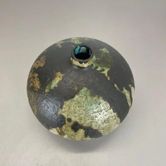 Abstract Ceramic Studio Pottery Vase from Gerhard Liebenthron, Germany, 1963 For Sale - Image 16 of 18