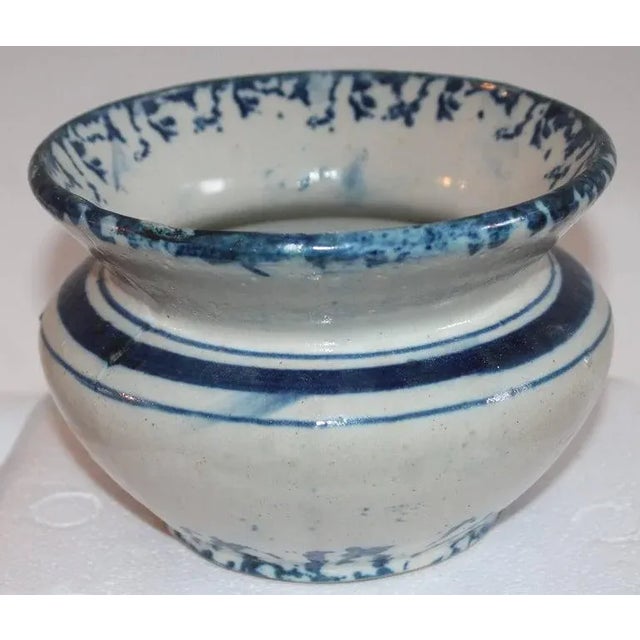 19th Century Sponge Ware Spittoon For Sale - Image 9 of 10