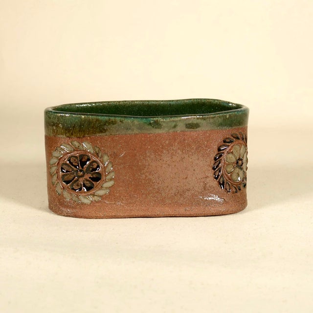 1970s Handcrafted Signed Studio Pottery Floral Relief Ceramic Vessel Cachepot in Earthy Brown & Green Glaze For Sale - Image 4 of 15