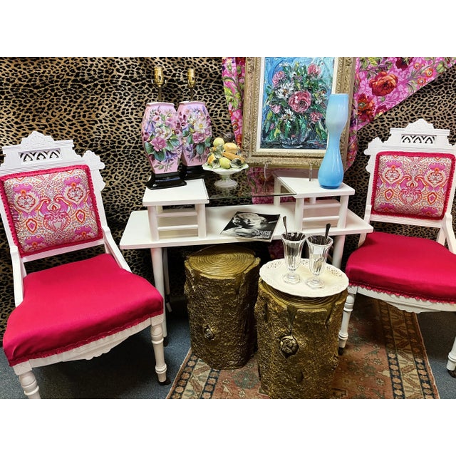 Mid-Century Modern Raised Shelf Occasional Table For Sale - Image 9 of 12