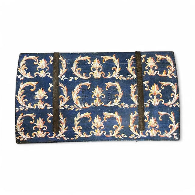 Florentine Painted Trunk, 1890s For Sale - Image 6 of 10