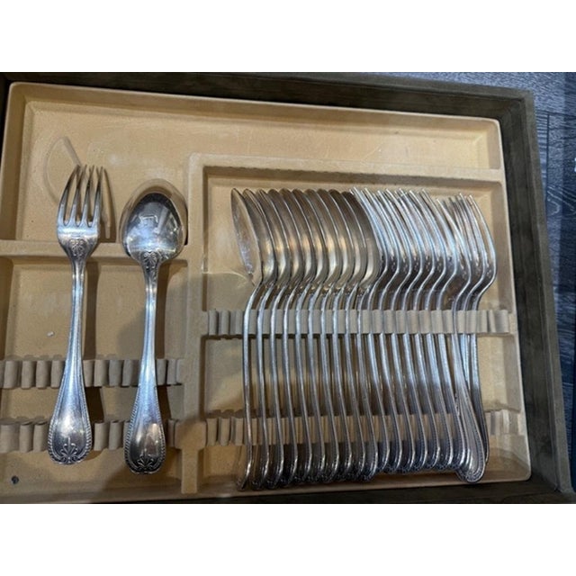 Modern Silver-Plated Malmaison Flatware Set from Christofle, 2010, Set of 85 For Sale - Image 3 of 7