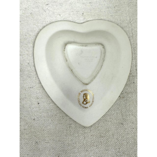 Ceramic Vintage Wedgwood Heart Trinket Tray For Sale - Image 7 of 10